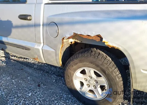 2007 Dodge Dakota Slt z USA, uszkodzony, nr VIN 1D7HW48P47S141667